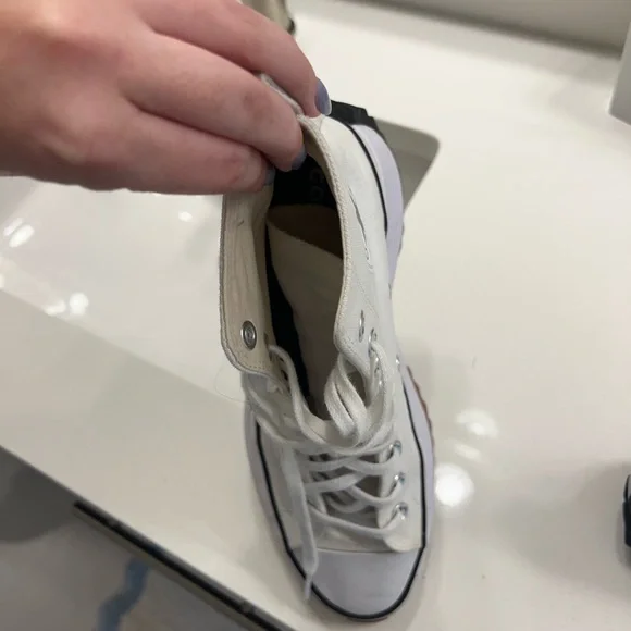 COPY - Converse-  Run Star Hike Platform - Picture 3 of 4